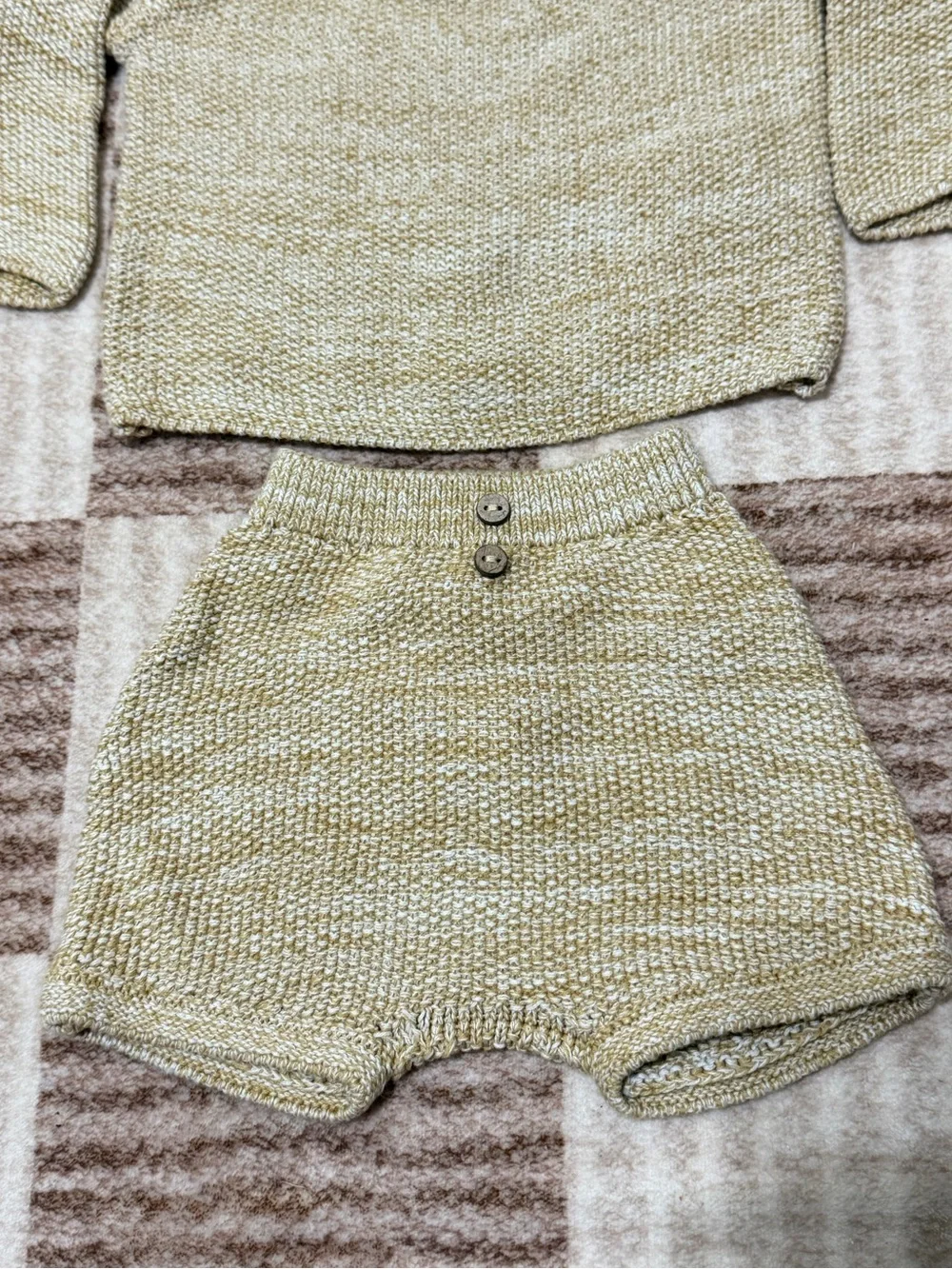 NEW Quincy Mae summer knit set 3-6 months neutral sweater shorts matching beige